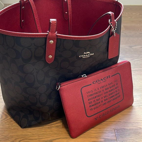 Coach Handbags - Coach reversable bag